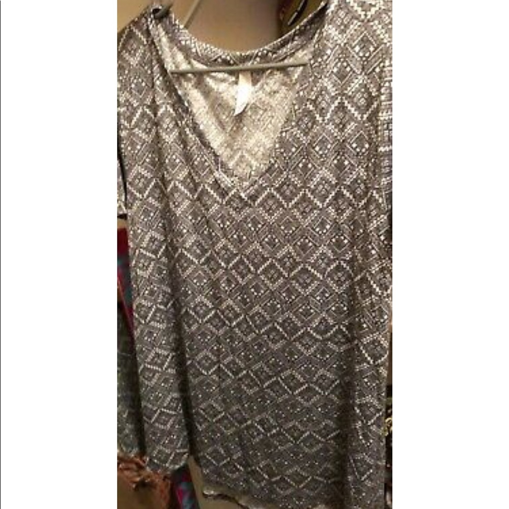 LulaRoe Christy Tee